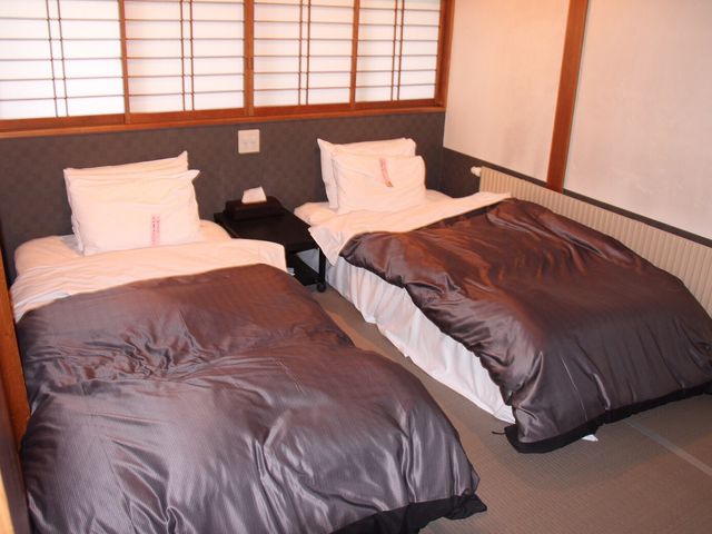 寝室_深山荘 高見屋