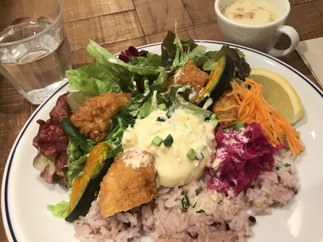 サラダチキンフリット_アフタヌーンティー・ティールーム 新宿ルミネ店