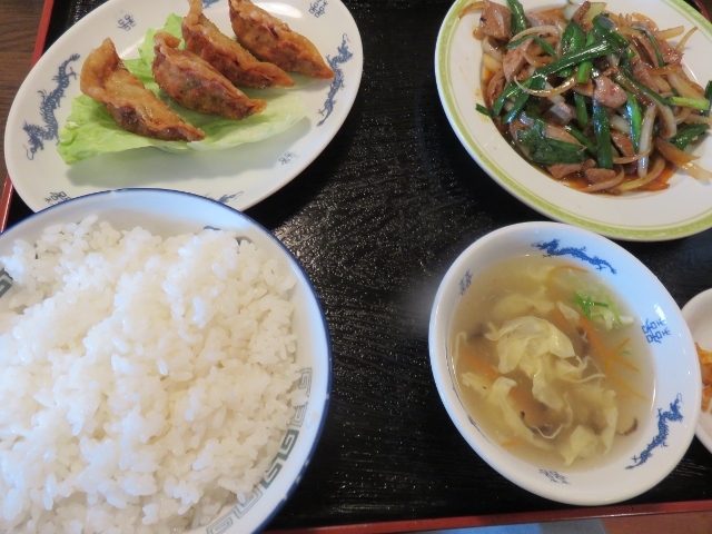 ニラレバ定食_香香