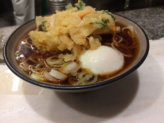 名物、これを待つこと30分_かめや 新宿店