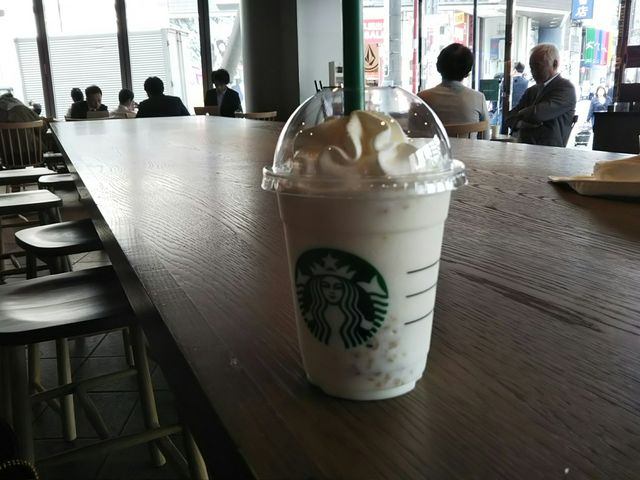 すいてる_スターバックス・コーヒー 神田小川町2丁目店