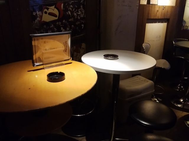 テーブル席_スクラム SCRUM