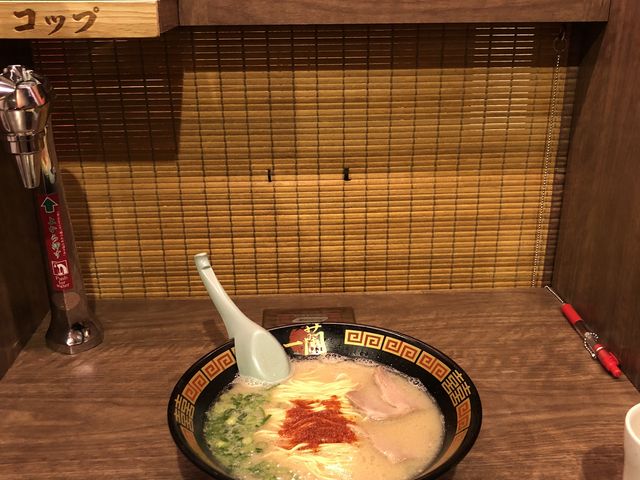 一蘭_一蘭 新宿中央東口店