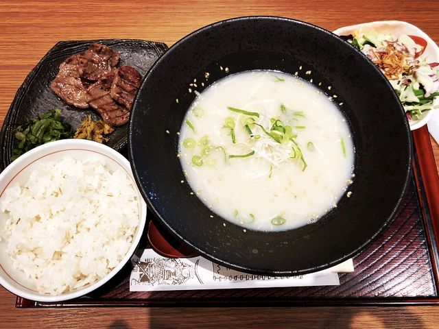 伊達の牛たんスープ定食_伊達の牛たん本舗・宮城ふるさとプラザ店