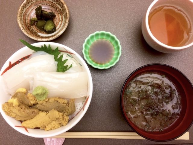 うに入り二色丼(Sサイズ)_うにむらかみ 函館本店