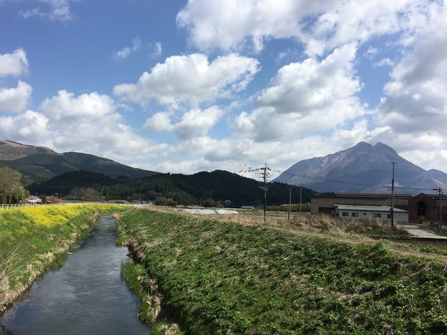 大分川と由布岳_大分川の眺め