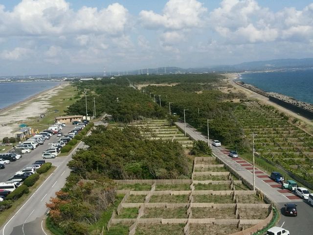 展望台からの景色は通って来た道と駐車場以外は全部が海!_富津海岸