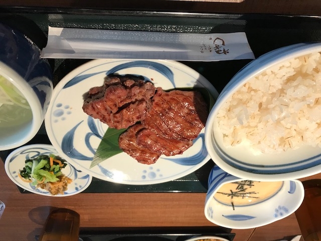 とろろ_新宿ねぎし 吉祥寺店