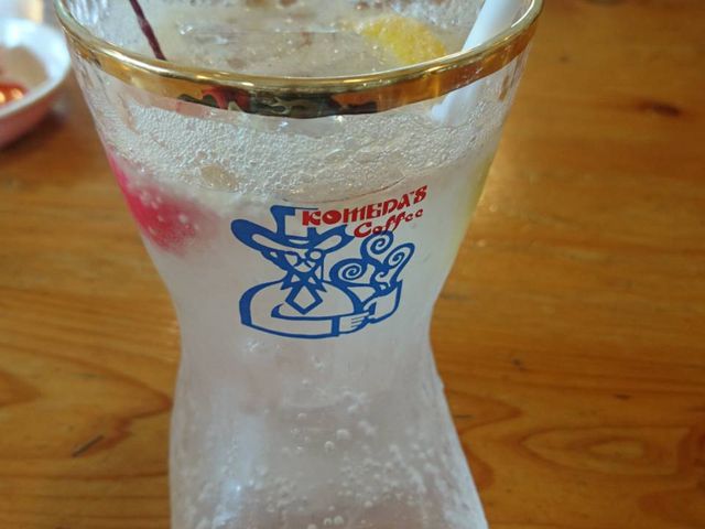 ちゃんとガムシロ入れますか?って聞いてくれるよ_コメダ珈琲味鋺店