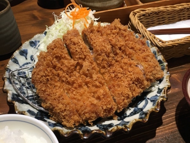 食べごたえあります!_よし平・とんかつ稲成店