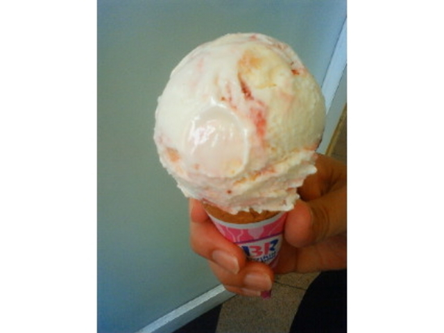 ストロベリーチーズケーキ_サーティワンアイスクリーム豊橋牛川店(31 Baskin-Robbins)
