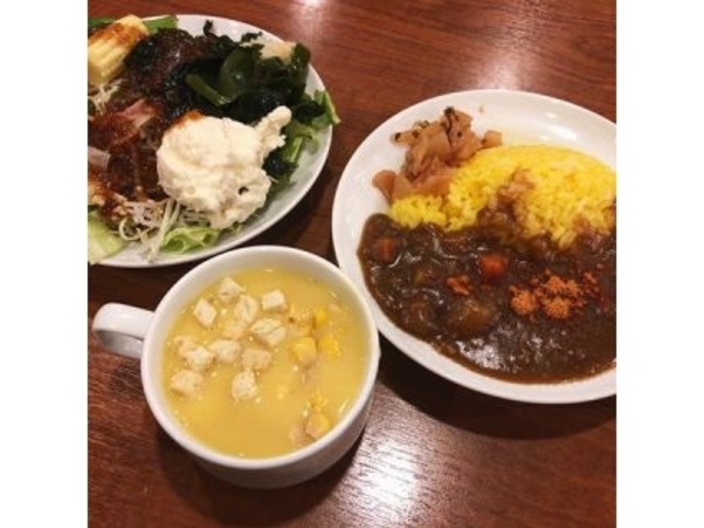 これだけでも満腹になるほどです!_ビッグボーイ豊田店