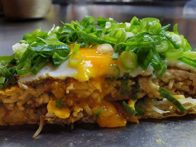 越田スペシャル+目玉焼き(断面図)_越田