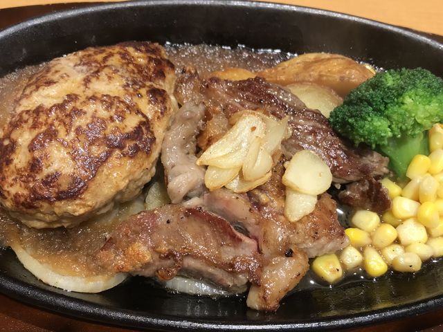 ゲンカステーキとハンバーグのセット_ステーキ宮 仙台泉店