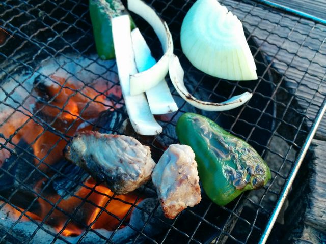 セルフで好きに焼きます。_島っ子食堂
