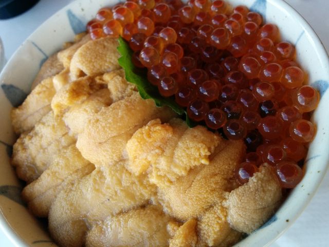うにイクラ丼_軽食喫茶 ココ・カピウ