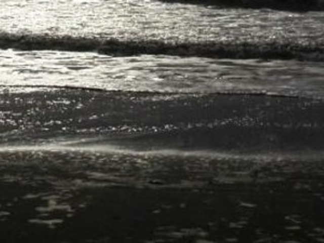 キラキラ光なみうち_逗子海水浴場