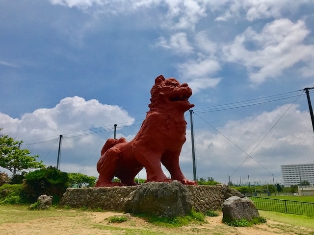 BIGシーサー お、大きい!180518_残波岬いこいの広場 Ti-da33