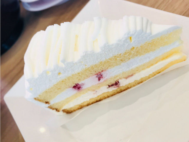ホワイトケーキ_かっぱ寿司 岩沼店