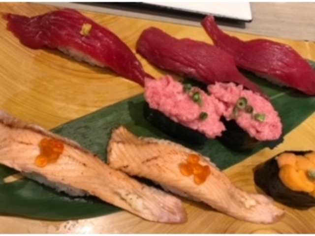 お好みでいただく握り_美登利寿司