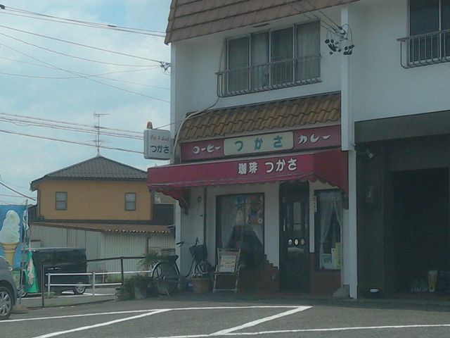 広くはありませんが、寛げる喫茶店です。_つかさ