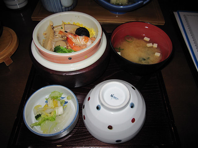 飯_ニュー・トーキョー東京競馬場店
