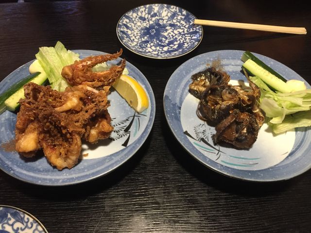 メニューを見て注文。何だっけ。_三河屋