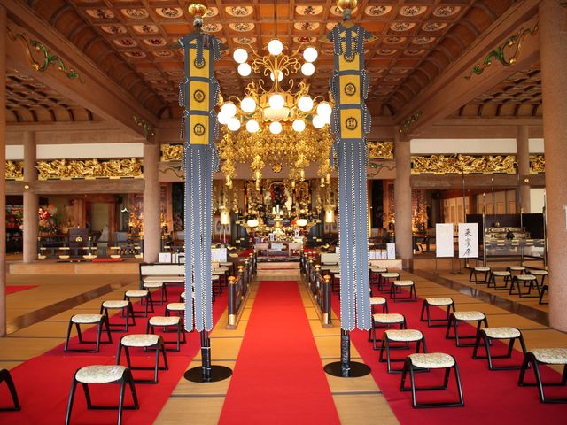 本堂内部_総本山 本福寺