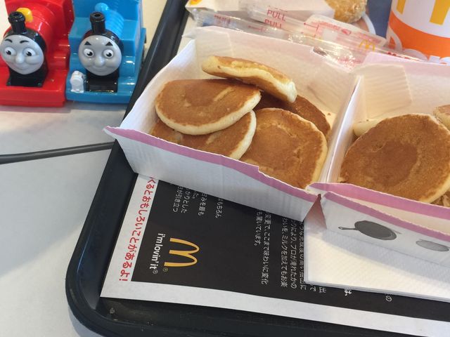 ハッピーセットです_マクドナルド16号橋本TS店