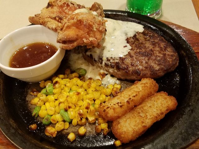 ハンバーグ_ガスト仲御徒町店