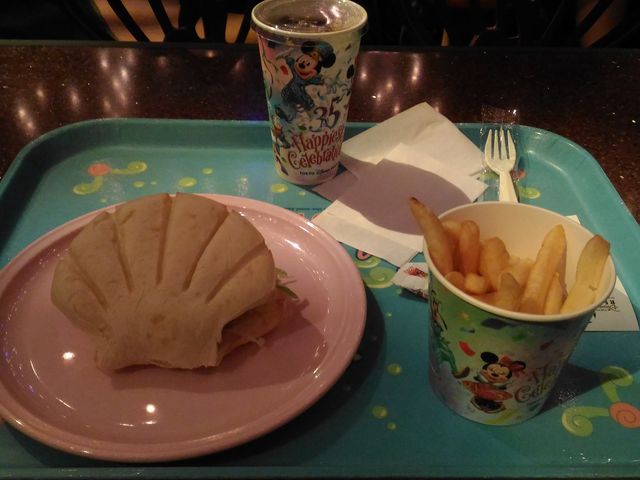 コロッケサンド_セバスチャンのカリプソキッチン