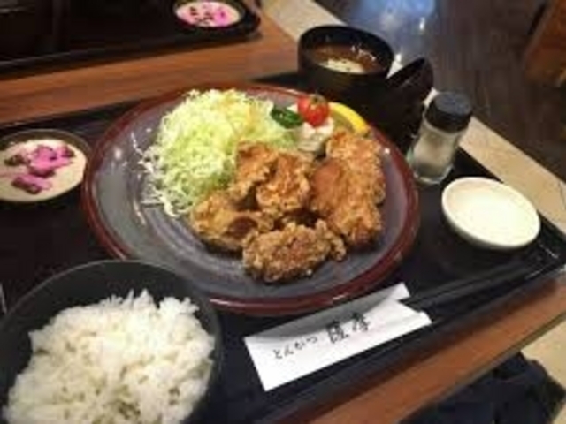 おかわりもできます。_とんかつ薩摩 京都ヨドバシ店