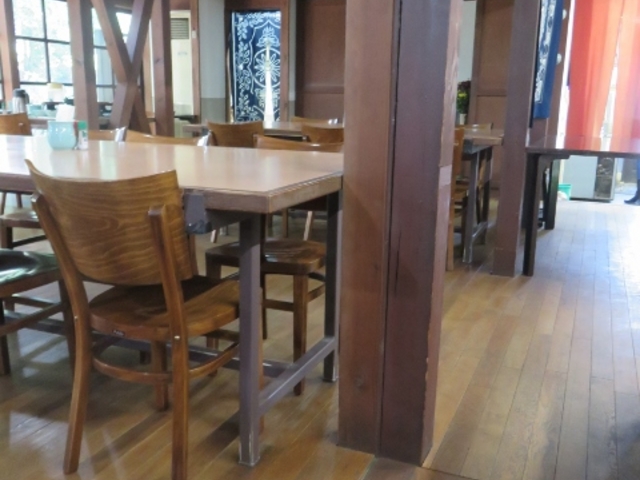 店内_カフェレストラン ぴくにっくらんち
