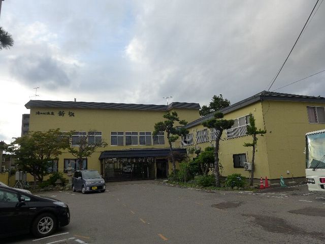 旅館外観_湯川温泉 新松