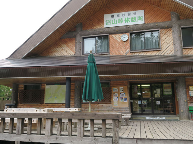 沼山峠休憩所_尾瀬沼休憩所