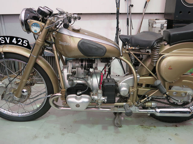 バイクもありました_WAKUIMUSEUM