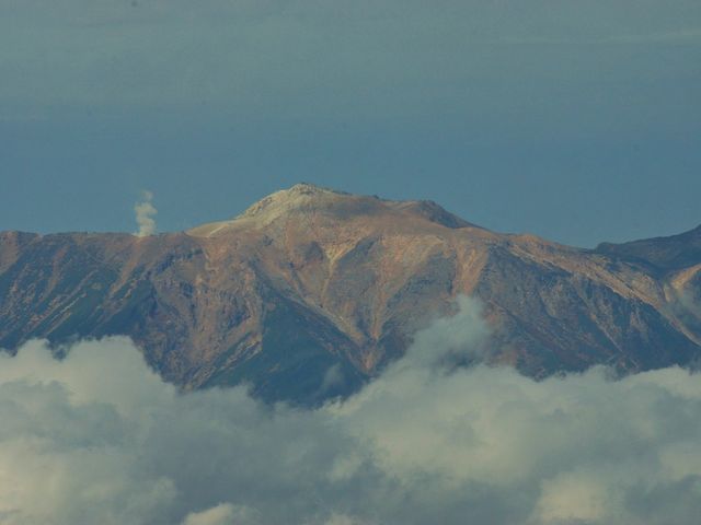 中央アルプスからの御嶽山_御嶽山(長野県飯島町)