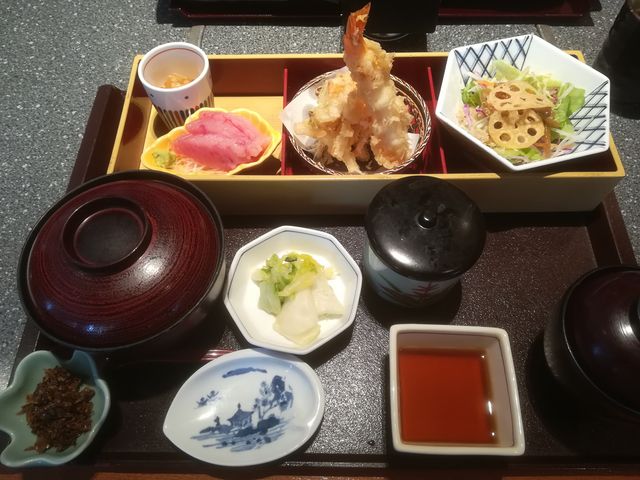 定食_かごの屋 岸里店