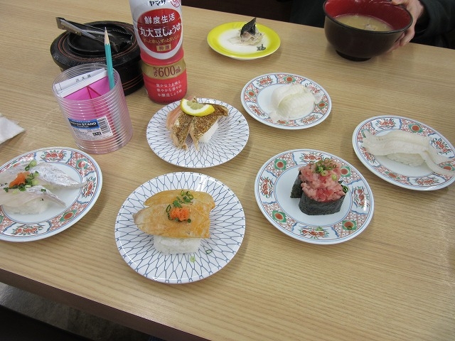 6皿注文しました_市場寿し海の駅店