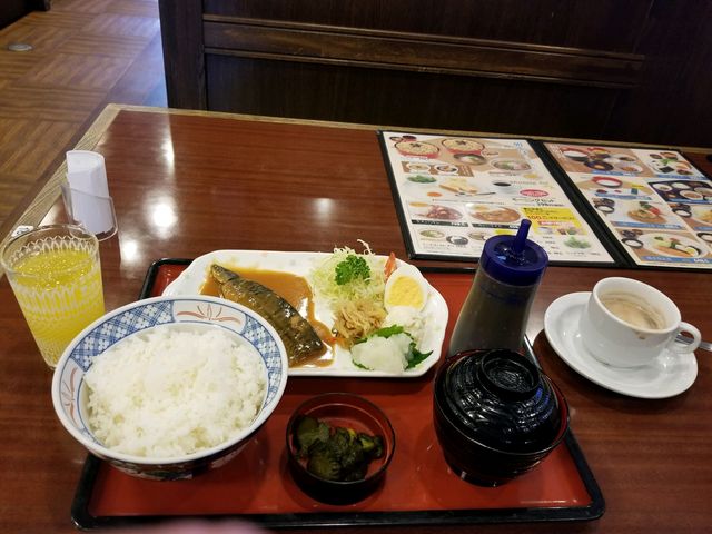 サバの味噌煮定食 ご飯大盛り _まるまつ釜石店
