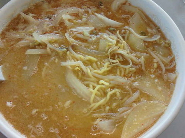 甘みの元は大量の玉ねぎ!_ごはん処食堂ミサ あらい道の駅店