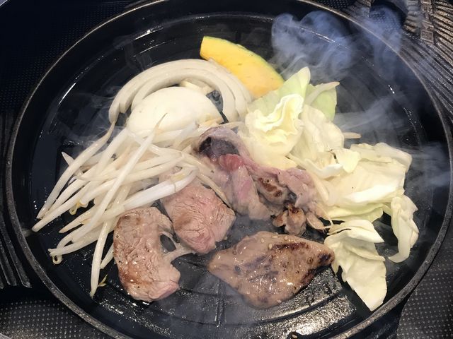 ジンギスカン_ジンギスカンホール