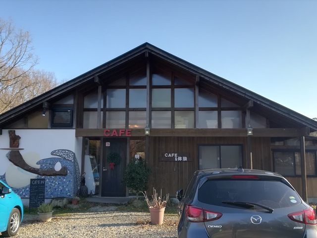 奥にはちゃんとしたカフェ_コミュニティガーデン那須倶楽部