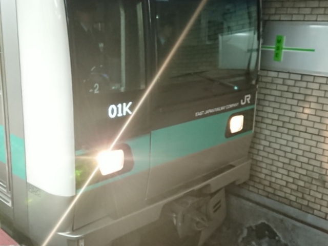 先頭_東京メトロ千代田線千駄木駅
