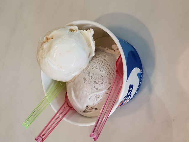 田芋チーズケーキと塩ちんすこう_ブルーシール・ビッグディップ 牧港店