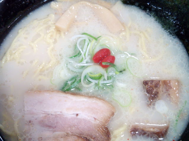 塩とんこつ_らーめん波飛沫 北見店