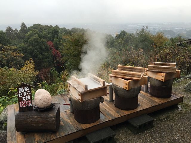 休憩スペース(温泉卵)_みのう山荘