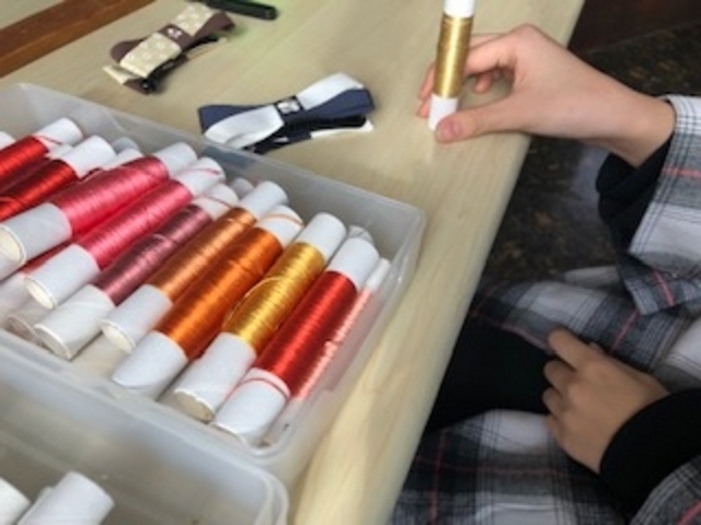 糸選び_加賀繍IMAI