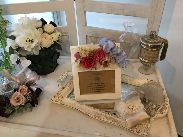 去年亡くなった愛犬のフォトフレームを作成♪_AZABU ROSE ROOM