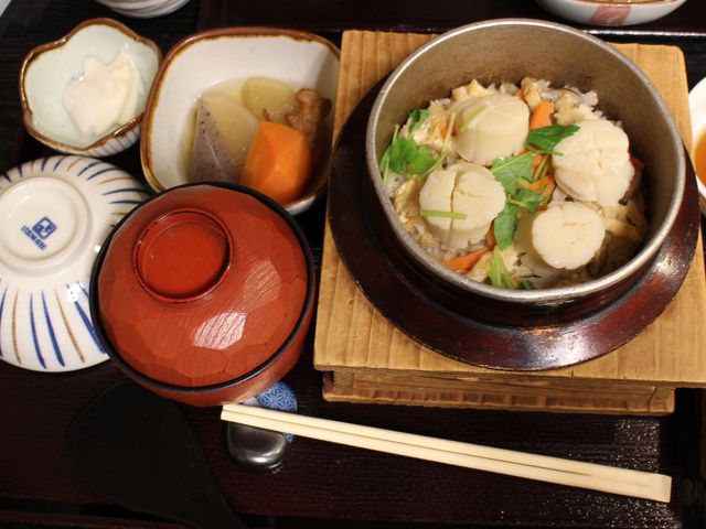 ほたての釜めし_甘味茶屋ぶんご